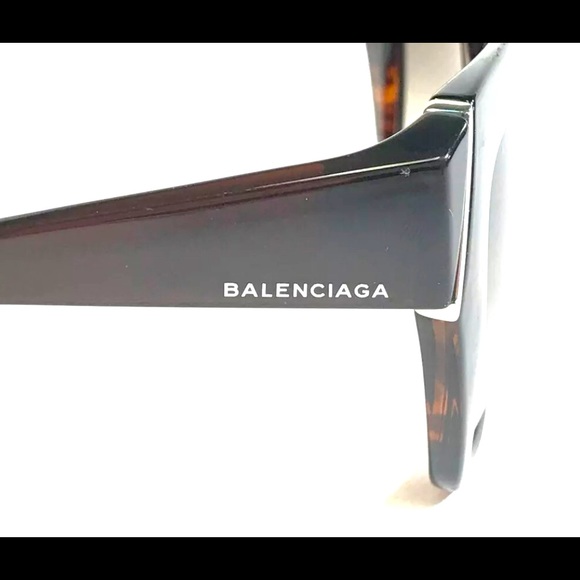 🔥3-DAYS🔥NEW🔥🔥BALENCIAGA🔥🔥OVERSIZED SUNNIES🔥🔥 - Picture 7 of 7